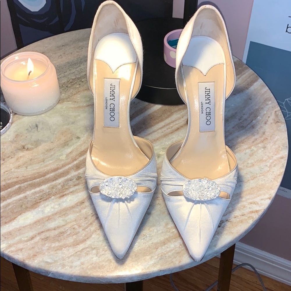 Vintage Jimmy Choo Size 37.5(7.5) M in ivory